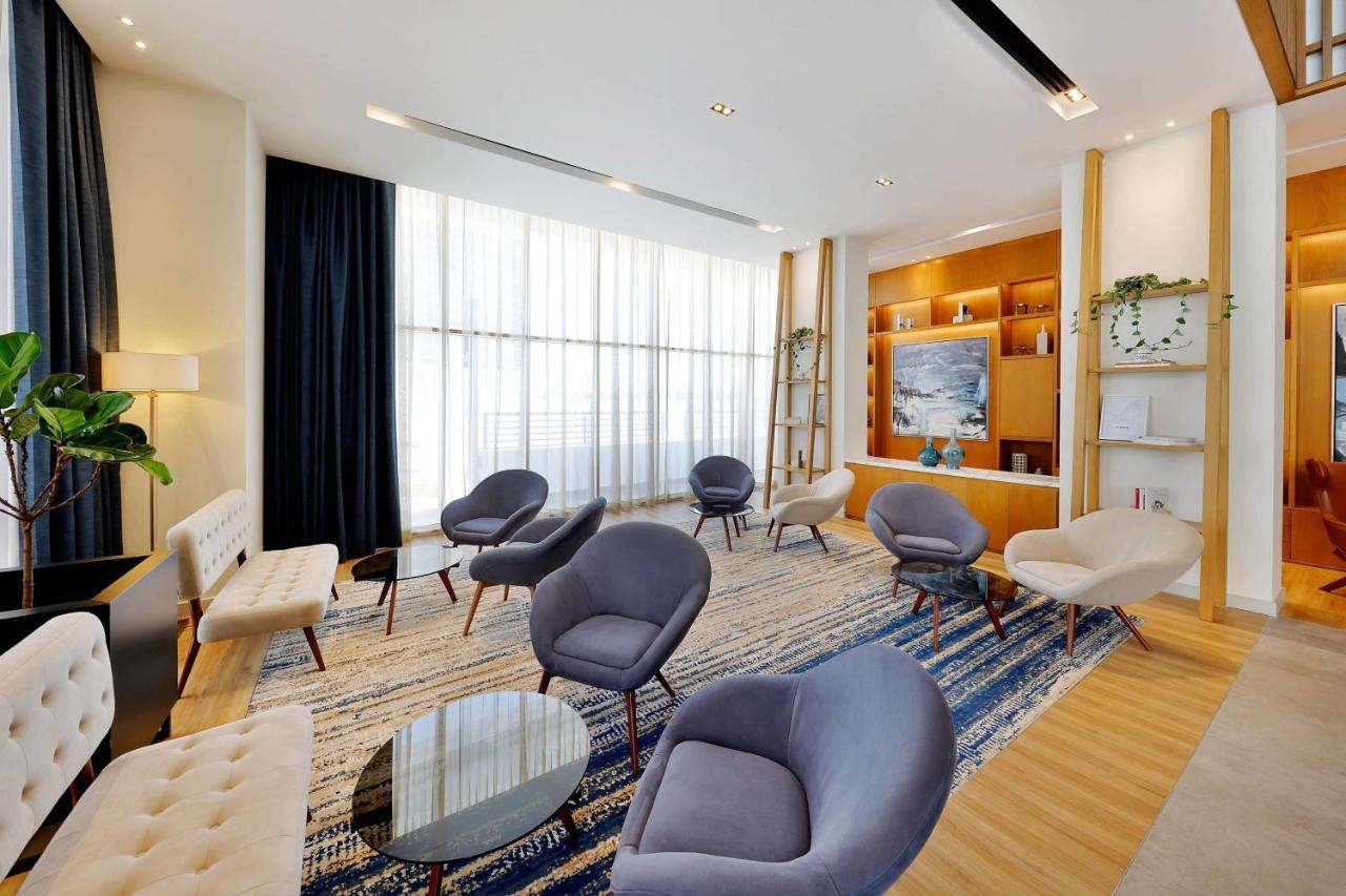 Residence Inn By Marriott Al Jaddaf Dubái Exterior foto